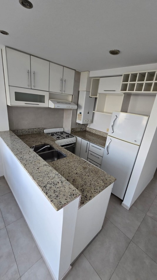 DEPARTAMENTO EN ALQUILER