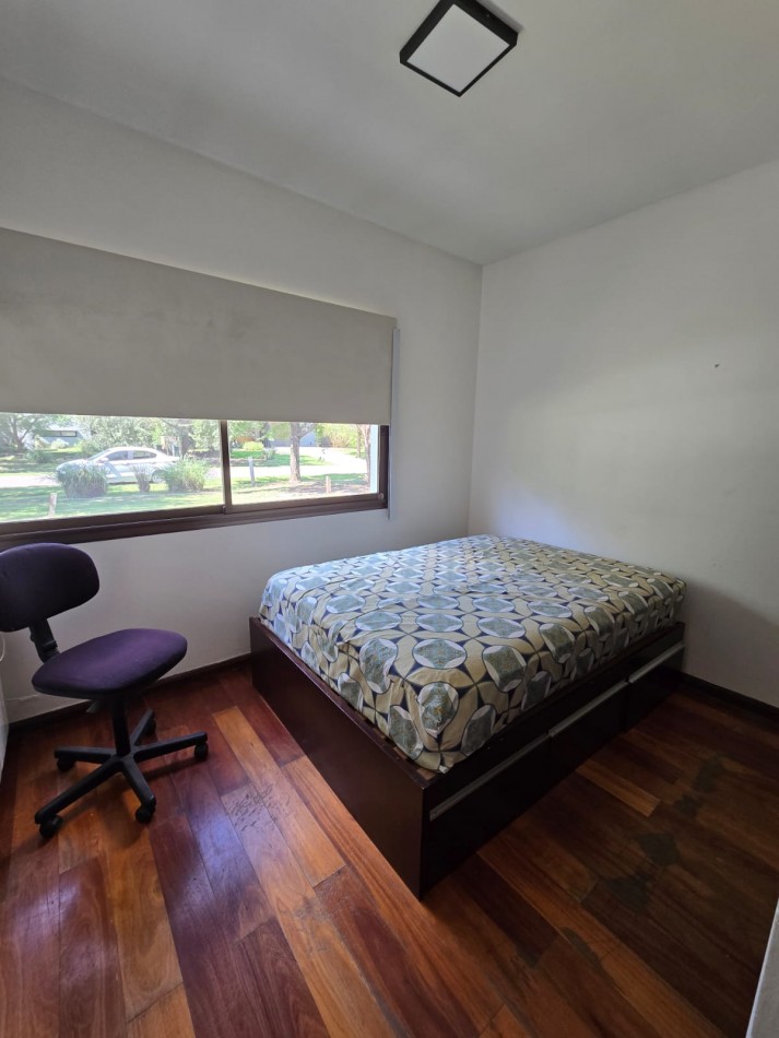 CASA EN VENTA. PUERTO ROLDAN, BARRIO CERRADO